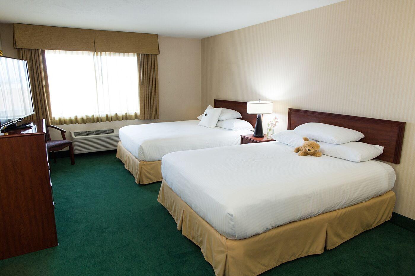 Rogue Regency Inn & Suites Medford Exterior photo
